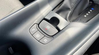 Toyota C-HR 1.8 VVT-h Icon CVT Euro 6 (s/s) 5dr