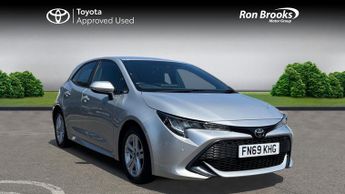 Toyota Corolla 1.2 VVT-i Icon Tech Euro 6 (s/s) 5dr