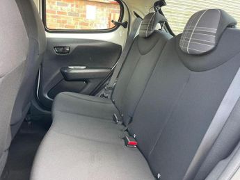 Peugeot 108 1.0 Active 2 Tronic Euro 6 5dr