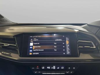 Audi Q4 e-tron 40 S line SUV 5dr Electric Auto 82kWh (204 ps)