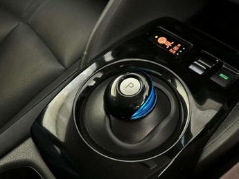 Nissan Leaf 59kWh e+ Tekna Hatchback 5dr Electric Auto (217 ps)