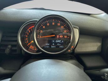 MINI Hatch 1.5 Cooper Classic Hatchback 3dr Petrol Manual Euro 6 (s/s) (136