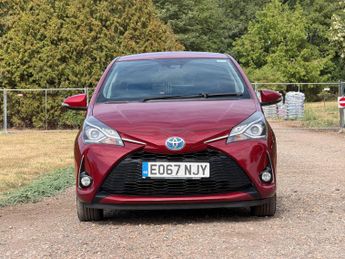 Toyota Yaris 1.5 VVT-h Design E-CVT Euro 6 (s/s) 5dr