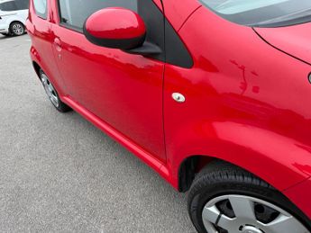 Toyota AYGO 1.0 VVT-i + MultiMode Euro 4 3dr