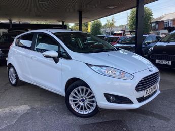 Ford Fiesta 1.6 Titanium Powershift Euro 5 5dr