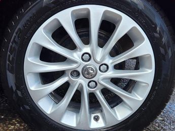 Vauxhall Corsa 1.4i SE Auto Euro 6 5dr