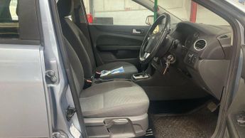 Ford Focus 1.6 Sport 5dr