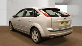 Ford Focus 1.6 Style 5dr
