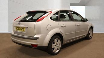 Ford Focus 1.6 Style 5dr