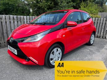 Toyota AYGO 1.0 VVT-i x-play Euro 6 5dr
