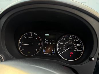 Mitsubishi Outlander 2.2 DI-D 4 Auto 4WD Euro 6 5dr