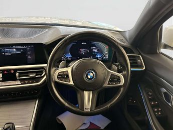 BMW 3 Series 2.0 330e 12kWh M Sport Touring 5dr Petrol Plug-in Hybrid Auto Eu