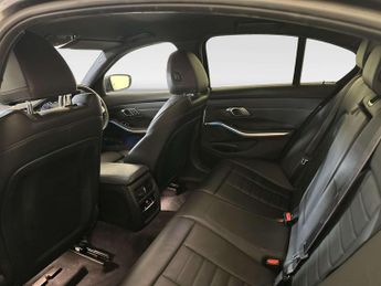 BMW 3 Series 2.0 330e 12kWh M Sport Saloon 4dr Petrol Plug-in Hybrid Auto xDr