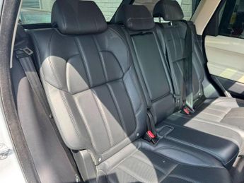 LAND ROVER RANGE ROVER SPORT 3.0 SD V6 HSE Dynamic SUV 5dr Diesel Auto 4WD Euro 5 (s/s) (306 