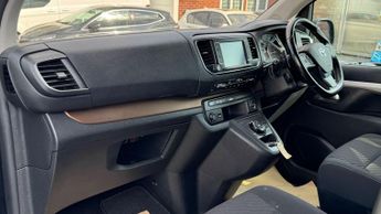 Toyota PROACE Verso 2.0D Family Medium MPV 5dr Diesel Auto MWB Euro 6 (s/s) (8 Seat)