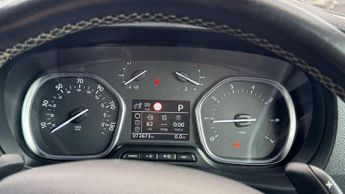 Toyota PROACE Verso 2.0D Family Medium MPV 5dr Diesel Auto MWB Euro 6 (s/s) (8 Seat)