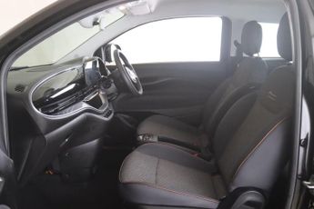 Fiat 500e 42kWh Icon Auto 3dr