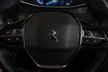 Peugeot E-208 50kWh Allure Premium Auto 5dr