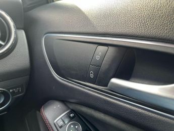 Mercedes-Benz GLA 2.1 GLA200d AMG Line 7G-DCT Euro 6 (s/s) 5dr