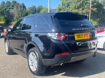 Land Rover Discovery Sport 2.0 TD4 SE Tech Auto 4WD Euro 6 (s/s) 5dr