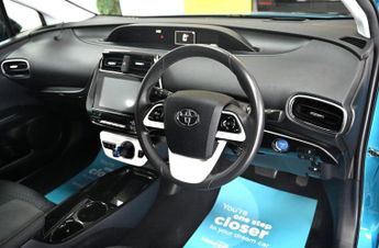 TOYOTA PRIUS 1.8 VVT 8.8kWh Business Edition Plus Hatchback 5dr Petrol Plug-i