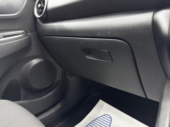 Hyundai KONA 1.6 h-GDi SE Connect DCT Euro 6 (s/s) 5dr