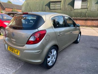 Vauxhall Corsa 1.4i 16v Design 5dr (a/c)