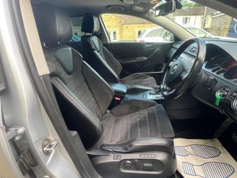 Volkswagen Passat 3.6 FSI V6 R36 Estate 5dr Petrol DSG 4Motion Euro 5 (300 ps)