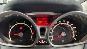 Ford Fiesta 1.4 Zetec 5dr