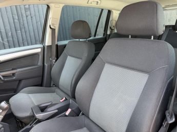 Vauxhall Zafira 1.6 16V Exclusiv Euro 5 5dr