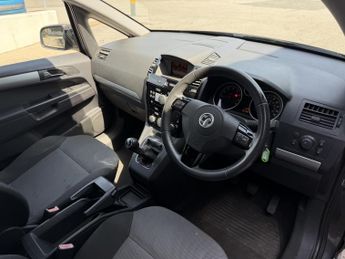 Vauxhall Zafira 1.6 16V Exclusiv Euro 5 5dr