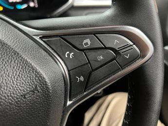 Renault Captur 1.6 E-TECH 9.8kWh techno Auto Euro 6 (s/s) 5dr