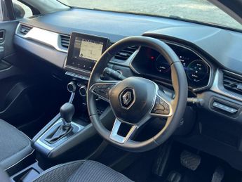 Renault Captur 1.6 E-TECH 9.8kWh techno Auto Euro 6 (s/s) 5dr