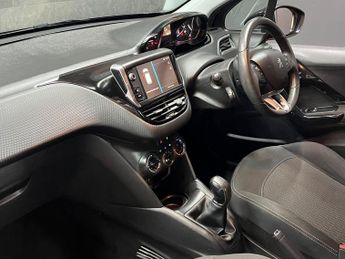 Peugeot 208 1.2 PureTech Active Euro 6 5dr