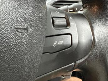 Peugeot 208 1.2 PureTech Active Euro 6 5dr