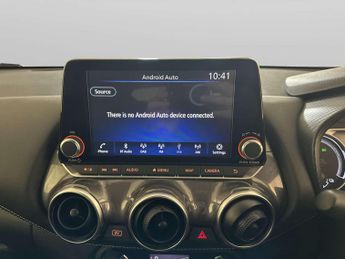 Nissan Juke 1.6 N-Connecta SUV 5dr Petrol Hybrid Auto Euro 6 (143 ps)