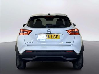 Nissan Juke 1.6 N-Connecta SUV 5dr Petrol Hybrid Auto Euro 6 (143 ps)