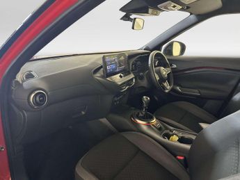 Nissan Juke 1.0 DIG-T N-Connecta SUV 5dr Petrol Manual Euro 6 (s/s) (114 ps)
