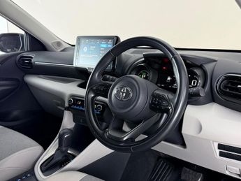 Toyota Yaris 1.5 VVT-h Excel E-CVT Euro 6 (s/s) 5dr