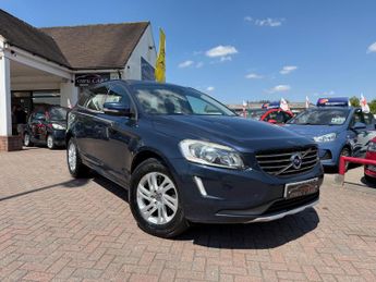 Volvo XC60 2.4 D5 SE SUV 5dr Diesel Geartronic AWD Euro 5 (215 ps)