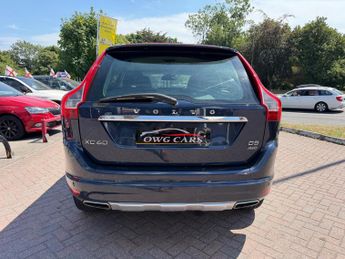 Volvo XC60 2.4 D5 SE SUV 5dr Diesel Geartronic AWD Euro 5 (215 ps)