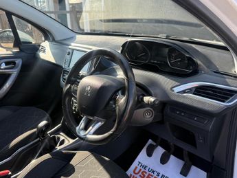 Peugeot 2008 1.2 PureTech Active Euro 6 5dr