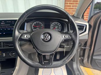 Volkswagen Polo 1.0 TSI Match DSG Euro 6 (s/s) 5dr