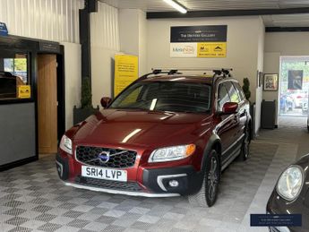 Volvo XC70 2.4 D4 SE Nav Estate 5dr Diesel Manual AWD Euro 5 (s/s) (181 ps)