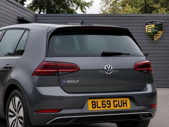 Volkswagen e-Golf 35.8kWh e-Golf Auto 5dr