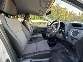 Toyota Yaris 1.33 Dual VVT-i SR Multidrive S Euro 5 5dr
