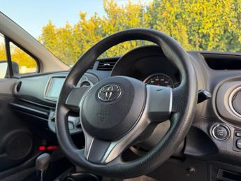 Toyota Yaris 1.33 Dual VVT-i SR Multidrive S Euro 5 5dr