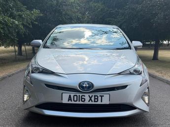 Toyota Prius 1.8 VVT-h Excel CVT Euro 6 (s/s) 5dr (15in Alloy)