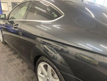 Mercedes-Benz C Class 2.1 C220 CDI BlueEfficiency AMG Sport Edition 125 G-Tronic+ Euro