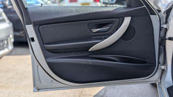 BMW 3 Series 2.0 320d SE Auto xDrive Euro 5 (s/s) 4dr